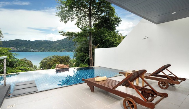 Villa 8 oceanfront pool villa in Tambon Patong