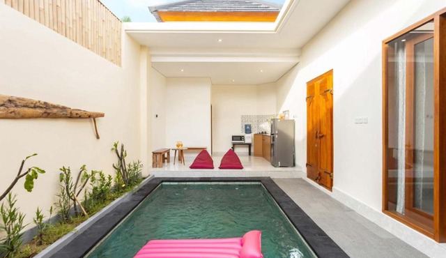 Villa Malqosh with private pool in Kerobokan