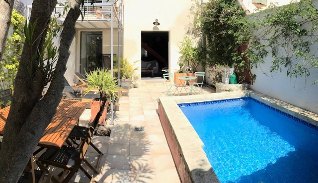 “VILLA SANDY HOOK” BEAUTIFUL HOUSE INTRA MUROS PRIVATE POOL IN TREE PATIO in Aigues-Mortes