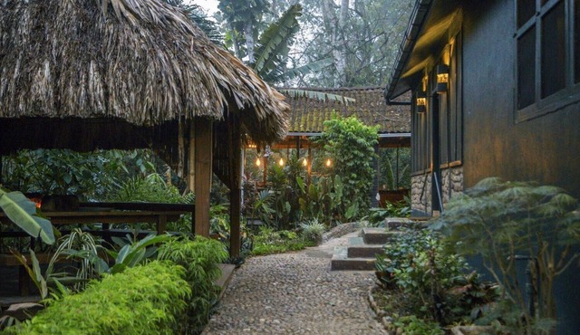 Well-Appointed Double Queen Casita Near Resort Bar - Includes A/C & Private Bath in San Ignacio