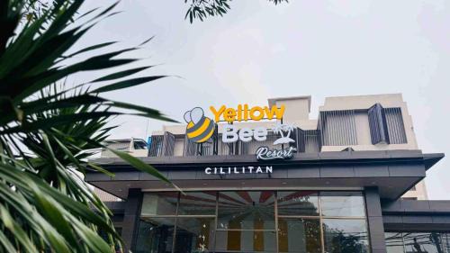 Yellow Bee Resort Cililitan in Jakarta