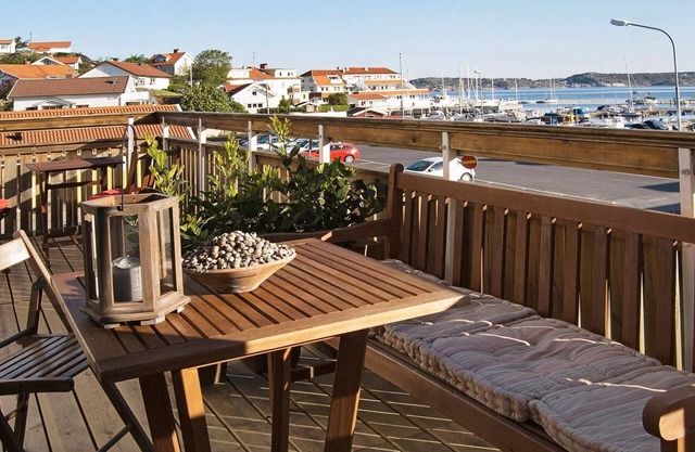 Person Holiday Ellös 