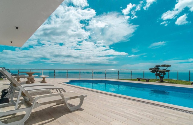 Holiday Ribeira Brava Persons Bedrooms 