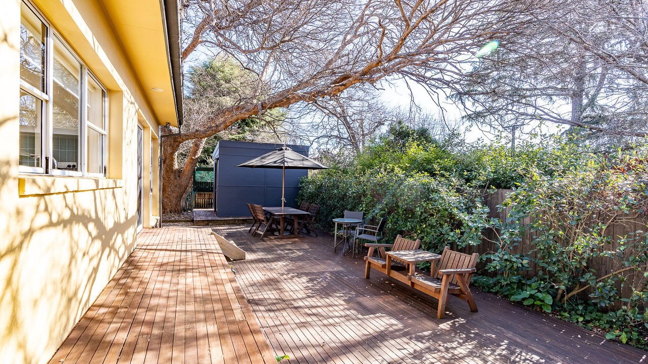 Photo of Outdoor in Narrabundah