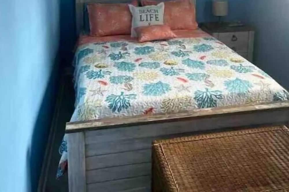 Photo of Bedroom in Alice Town