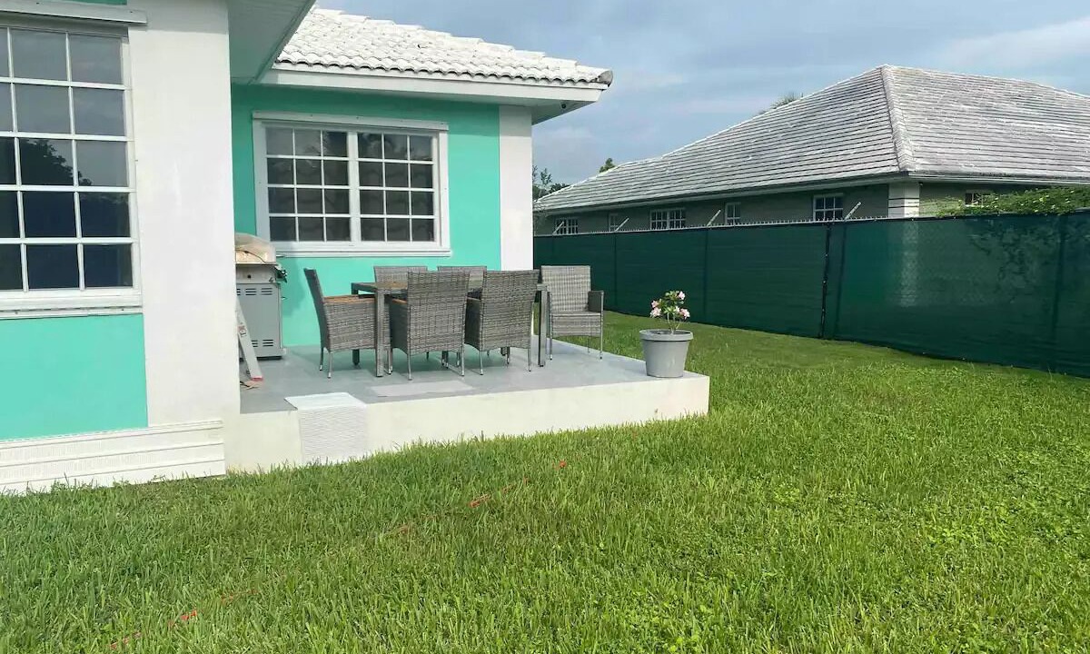 Photo of Outdoor in Bahamas Terrace