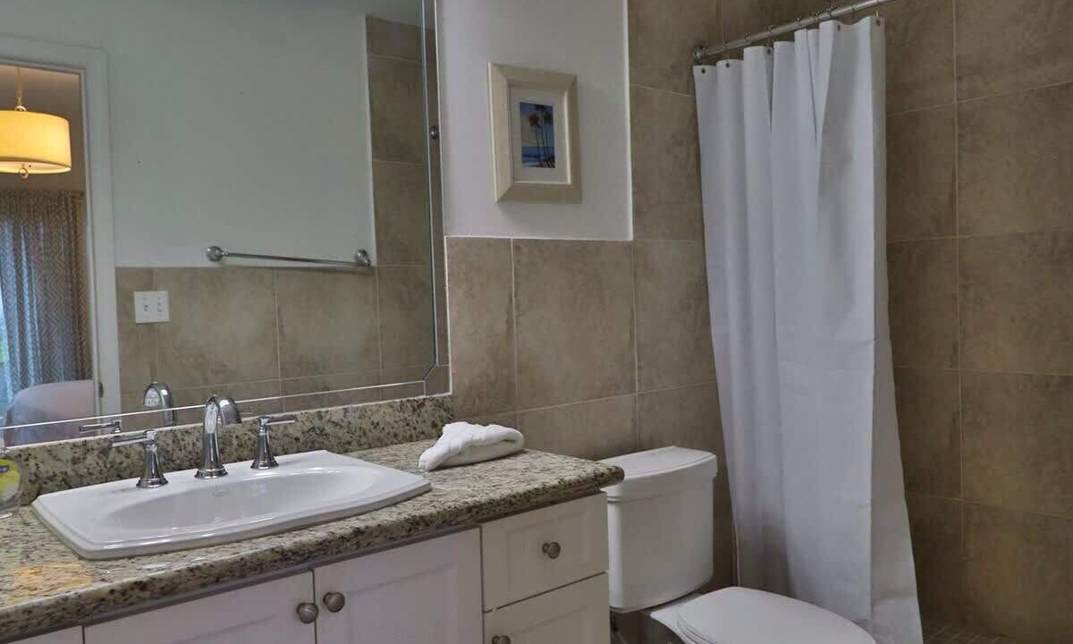 Photo of Bathroom in Alice Town