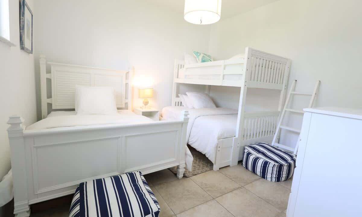 Photo of Bedroom in Alice Town