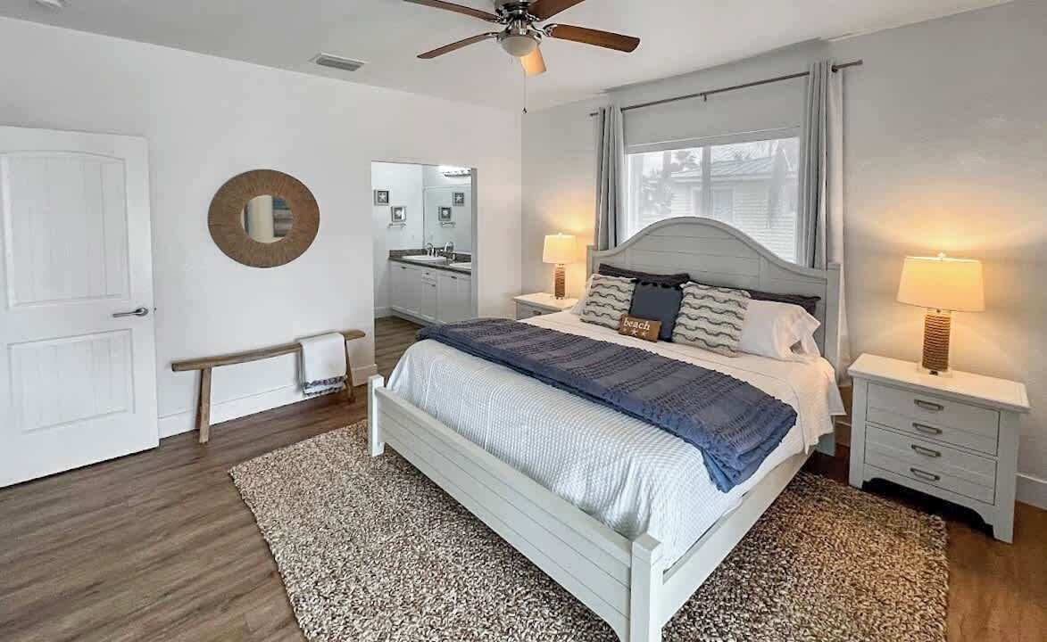 Photo of Bedroom in Alice Town