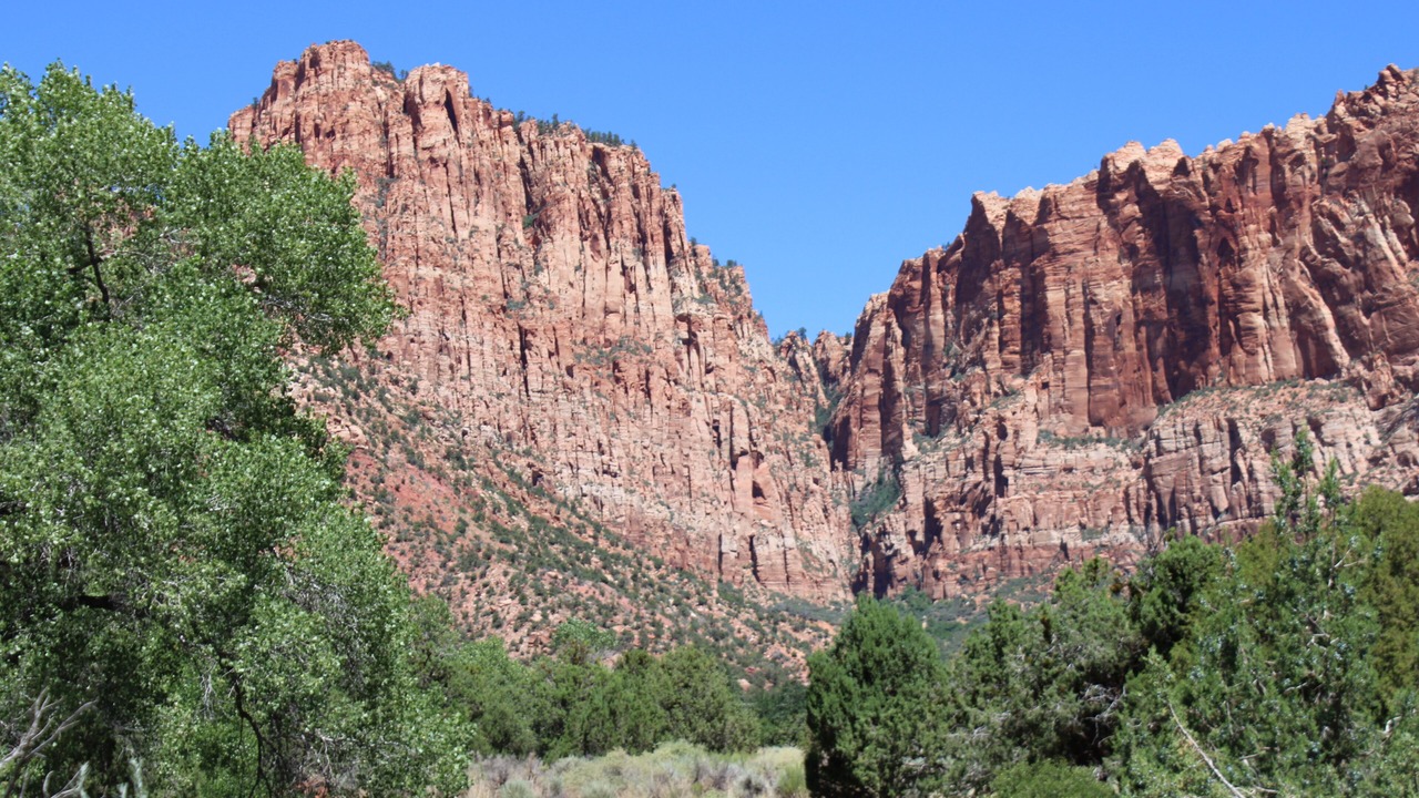 Photo of Patio Balcony in Hildale