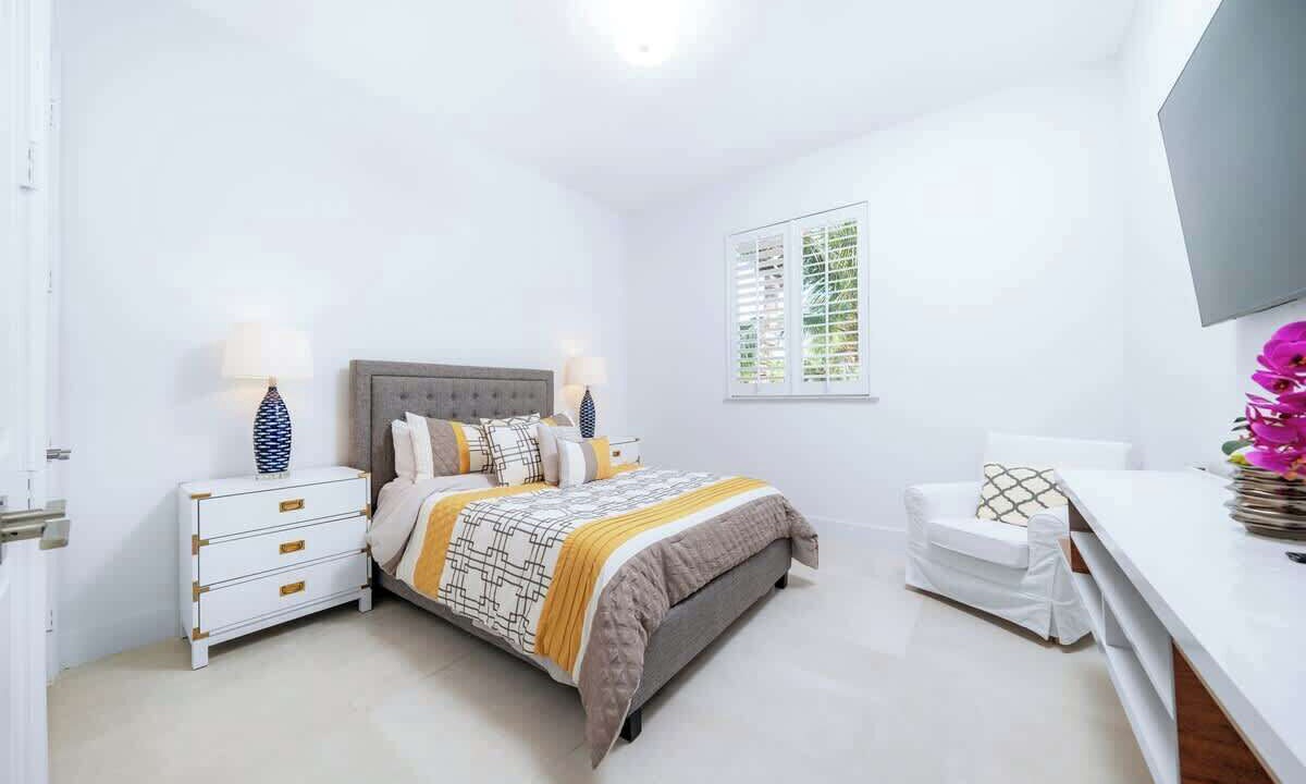 Photo of Bedroom in Alice Town