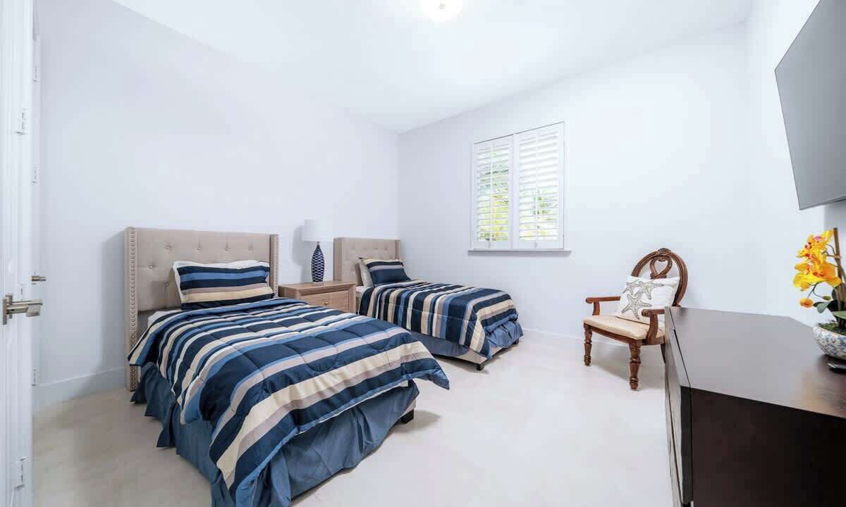 Photo of Bedroom in Alice Town
