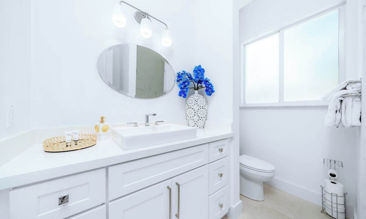Photo of Bathroom in Alice Town