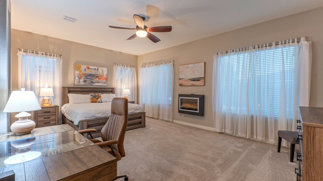 Photo of Livingroom in Surprise Farms