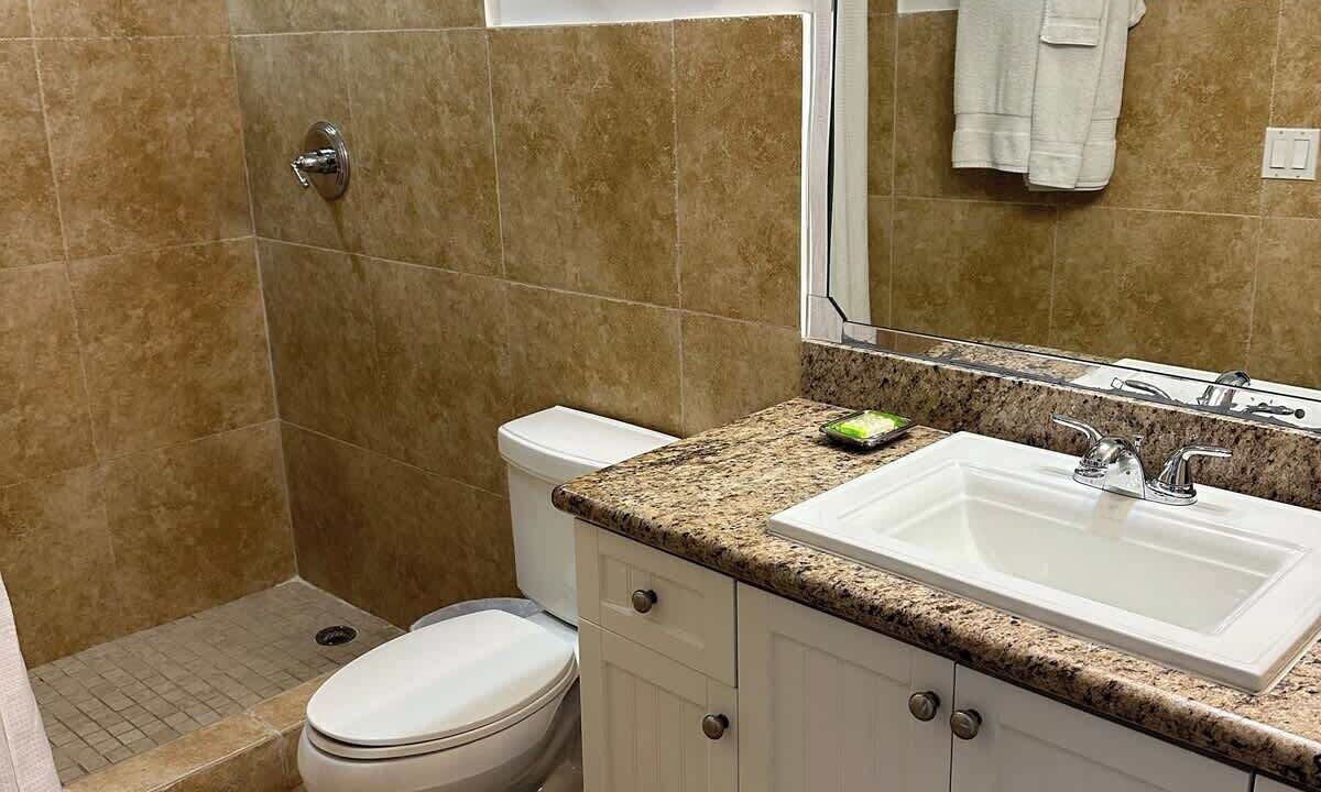 Photo of Bathroom in Alice Town