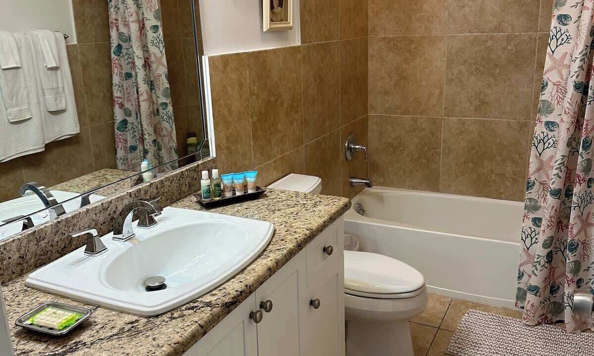 Photo of Bathroom in Alice Town