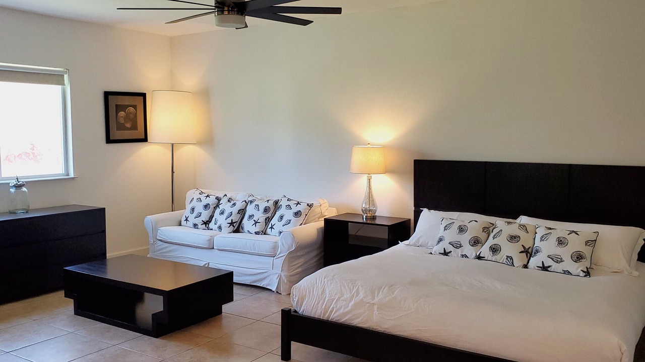 Photo of Bedroom in Alice Town