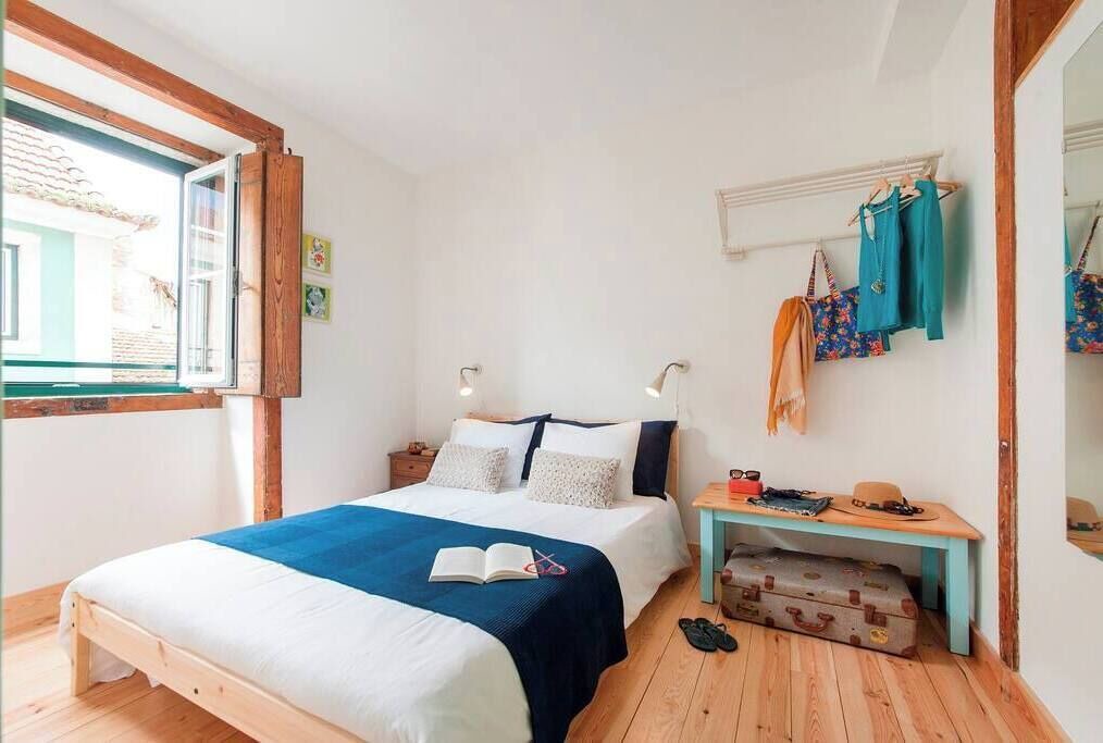 Photo of Bedroom in Baixa