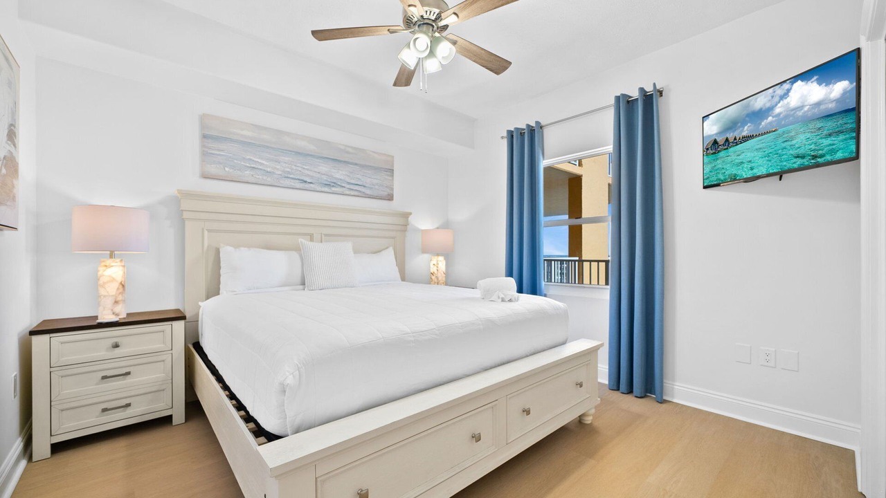 Photo of Bedroom in Lower Grand Lagoon