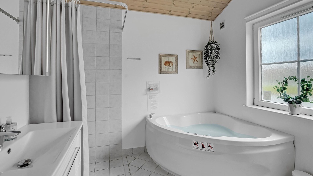 Photo of Bathroom in Grasten