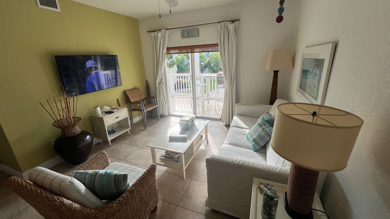 Photo of Livingroom in Alice Town