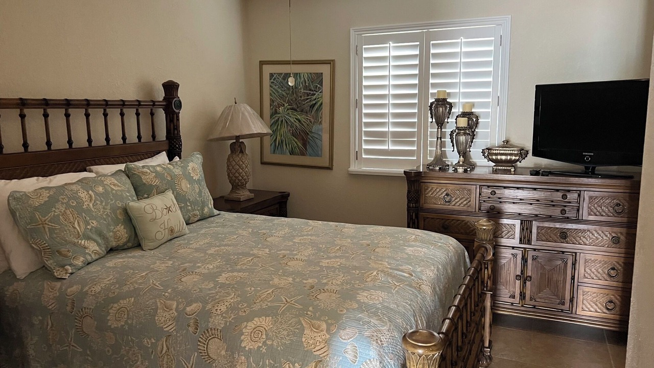 Photo of Bedroom in Alice Town