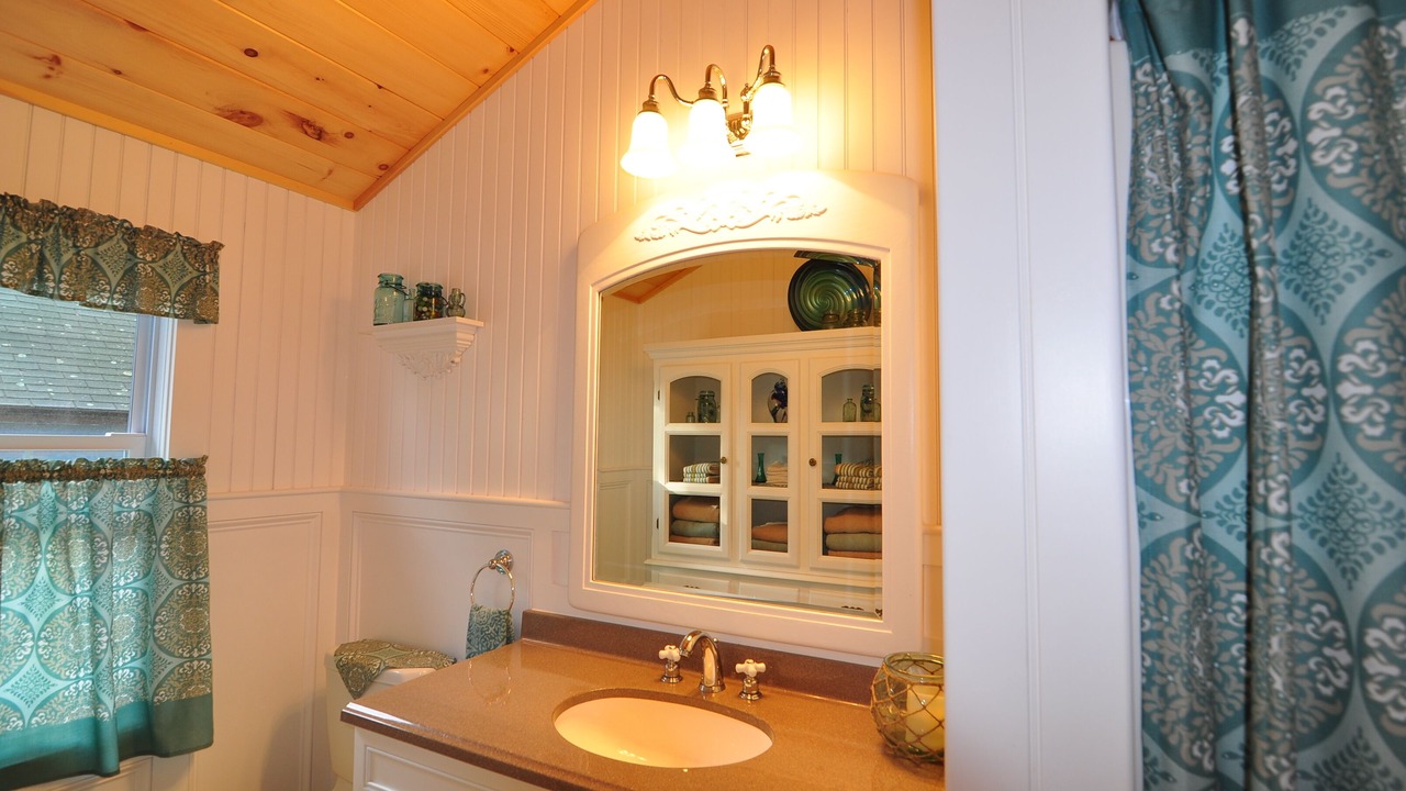 Photo of Bathroom in Peaks Island