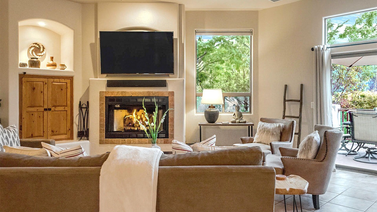 Photo of Livingroom in West Sedona