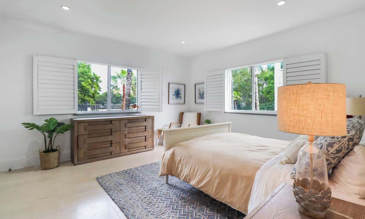 Photo of Bedroom in Alice Town