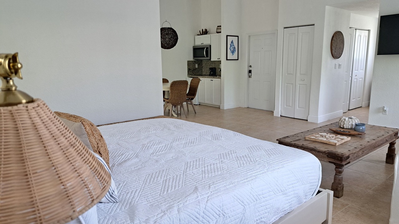Photo of Bedroom in Alice Town
