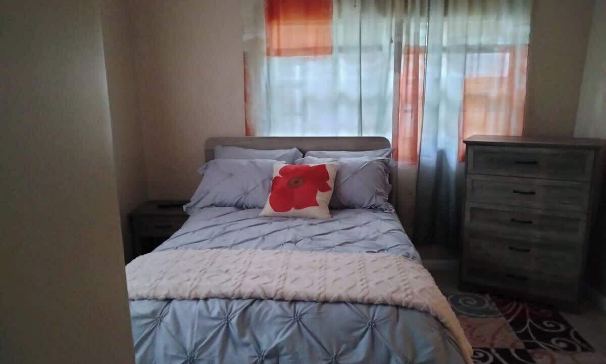 Photo of Bedroom in Alice Town