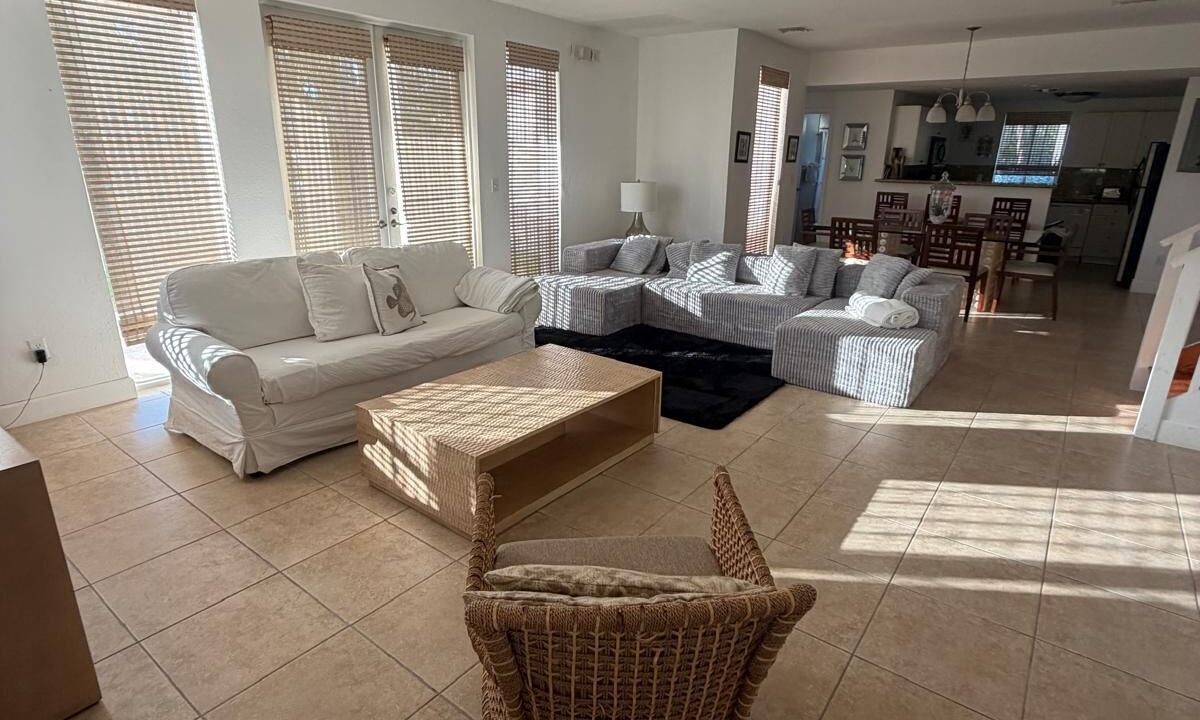 Photo of Livingroom in Alice Town
