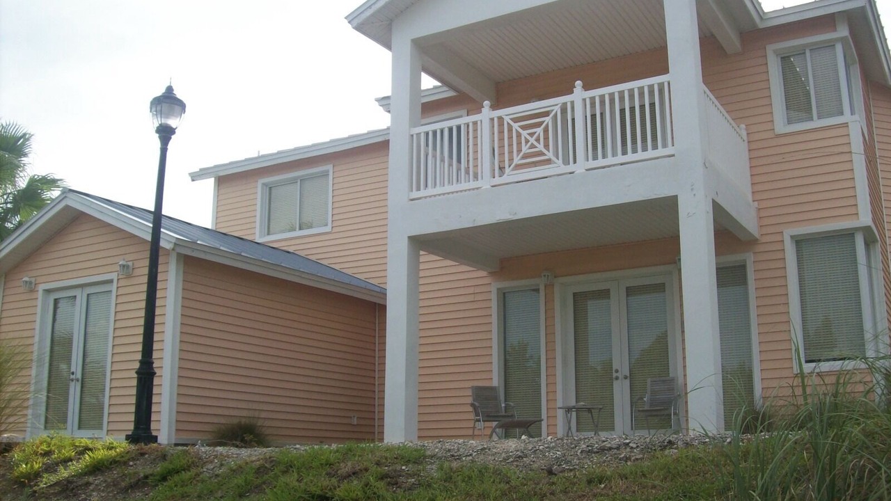Photo of Outdoor in Alice Town