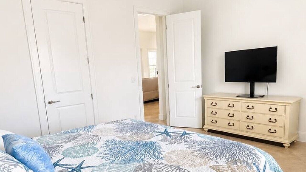 Photo of Bedroom in Alice Town