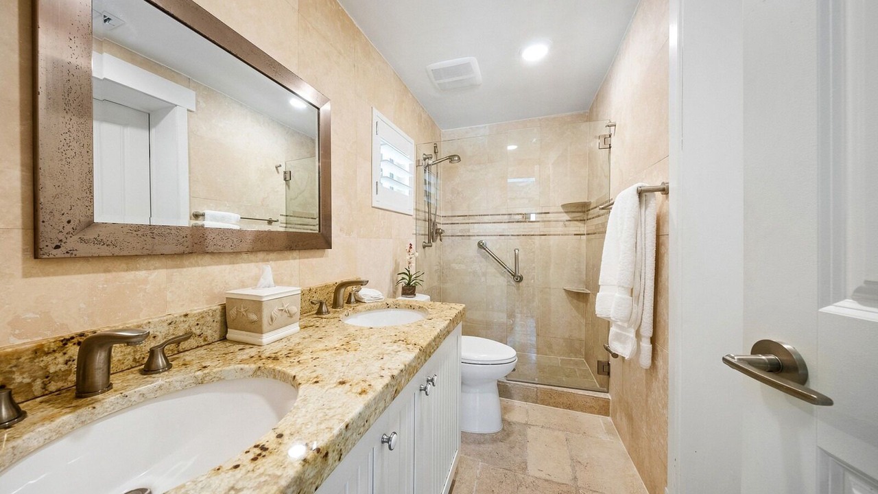Photo of Bathroom in Cat Cay