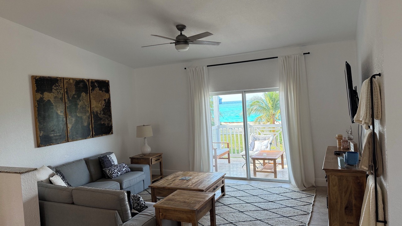 Photo of Livingroom in Alice Town