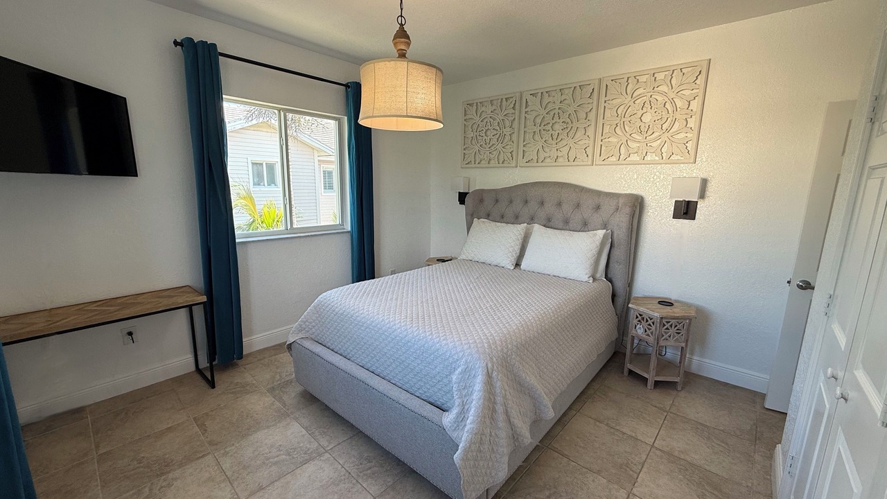 Photo of Bedroom in Alice Town
