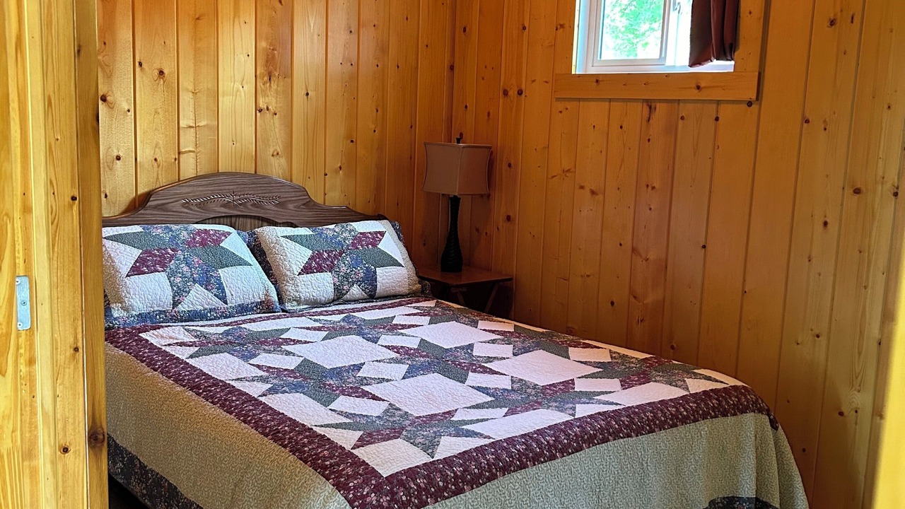 Photo of Bedroom in Silton