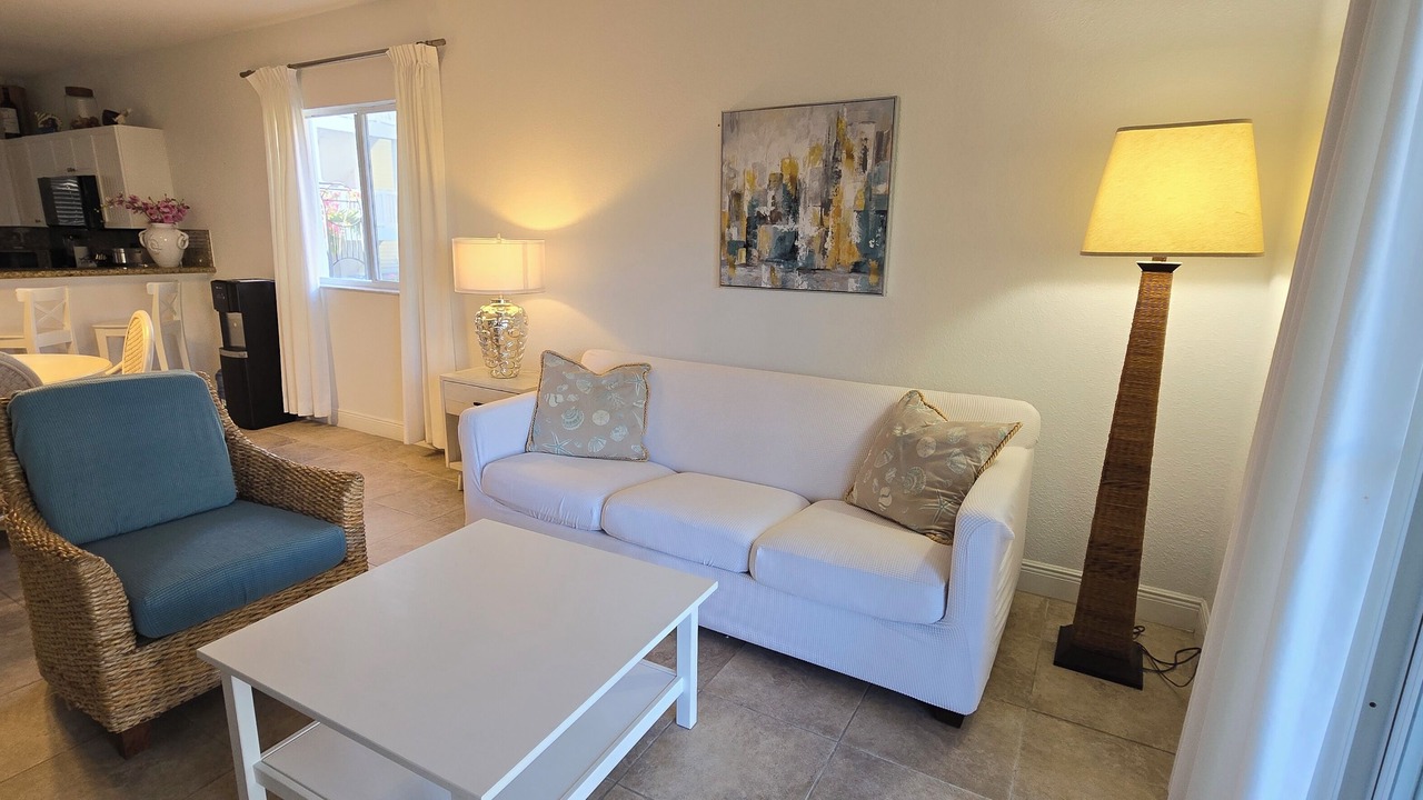 Photo of Livingroom in Alice Town