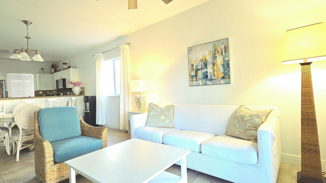 Photo of Livingroom in Alice Town