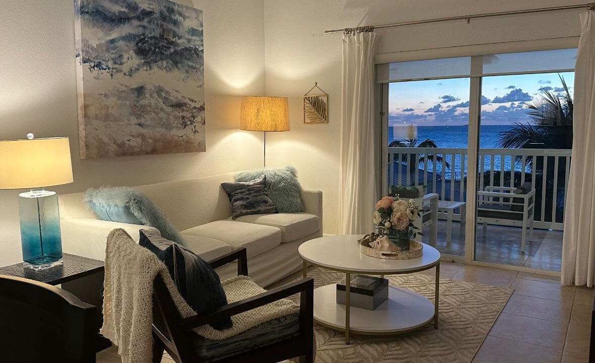 Photo of Livingroom in Alice Town