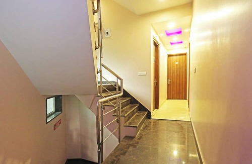 Mahipalpur Extension Hotel | Airport Hotel Redstone