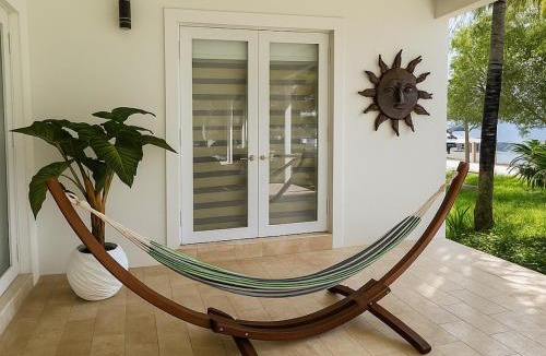 Alice Town House | Amamare Waterfront Villa | Pool + Private Dock