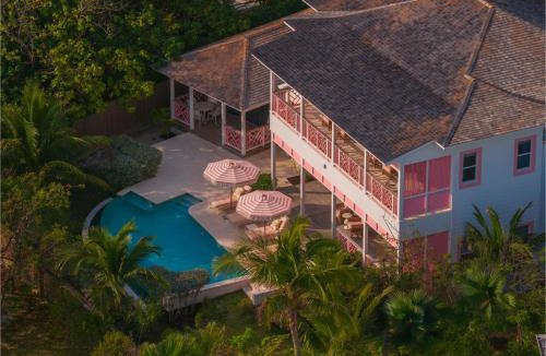 Dunmore Town House | Private Pool Villa at Coral Sands – Steps to Pink Sand Beach & Resort Amenities