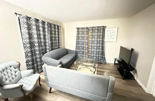 Timiskaming District Apartment | A Quiet and decent 3 bedroom apartment