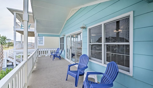 Steps to Beach! Coastal Second Row Retreat in Supply