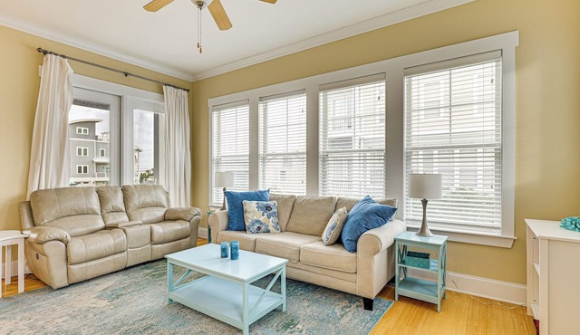 Walk to Beach: Coastal Carolina Home w/Decks! in Carolina Beach