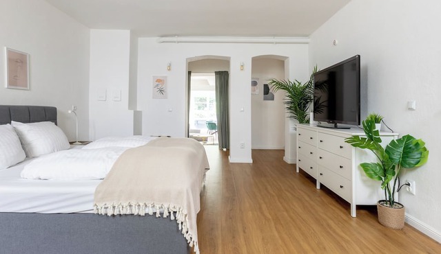 Central and quiet design apartment Berlin in Berlin