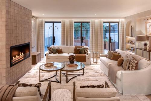 Cadogan Street IV by onefinestay in London