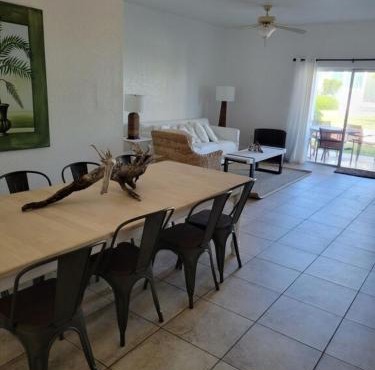 Bimini 2BR-2BA Ocean View Near Infinity Pool & Beach